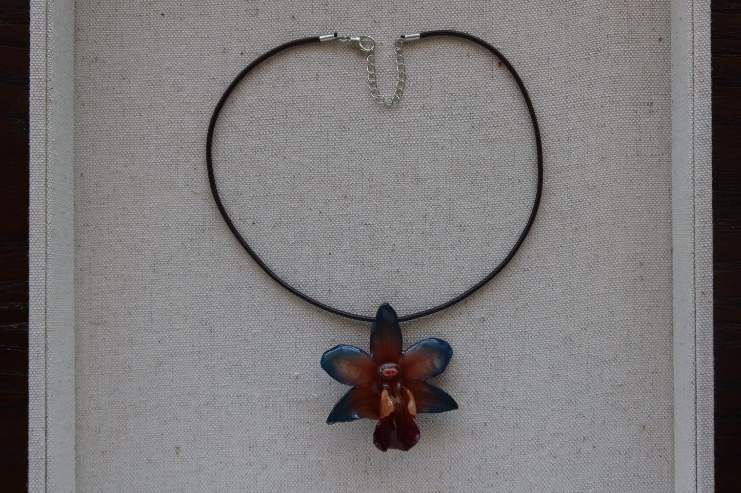 Dendrobium Formosum Orchid Pendant Necklace (Style 04)
