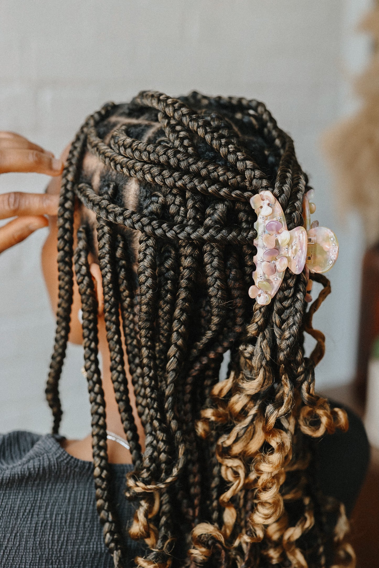 Embellished Flower Claw