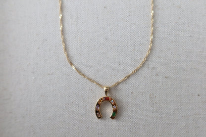 Horseshoe Necklace - Gold